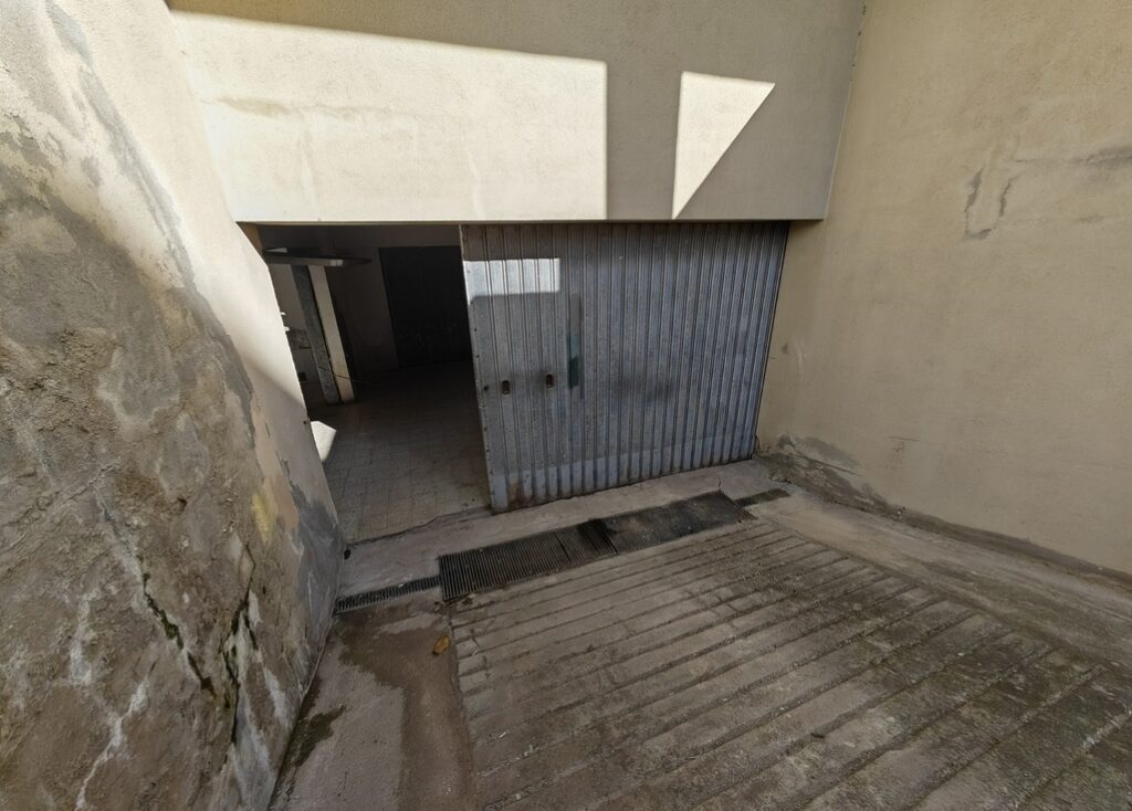 Quartu Sant’Elena – Deposito con rampa – immagine 11