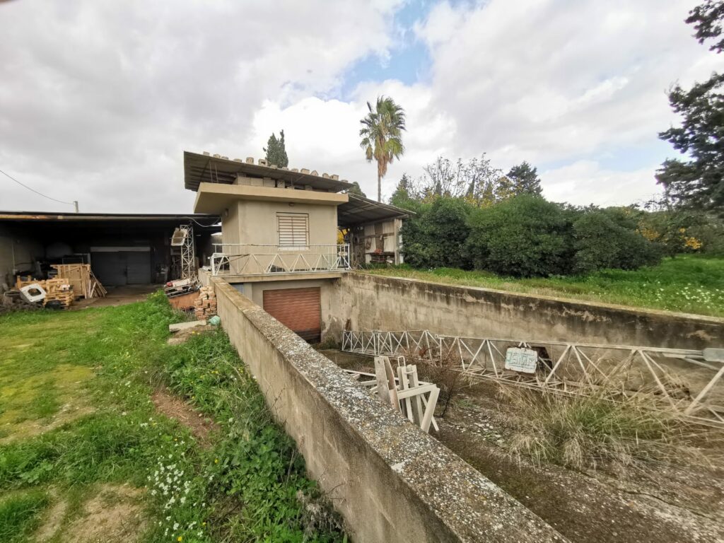 Terreno in vendita in Viale Europa – immagine 3
