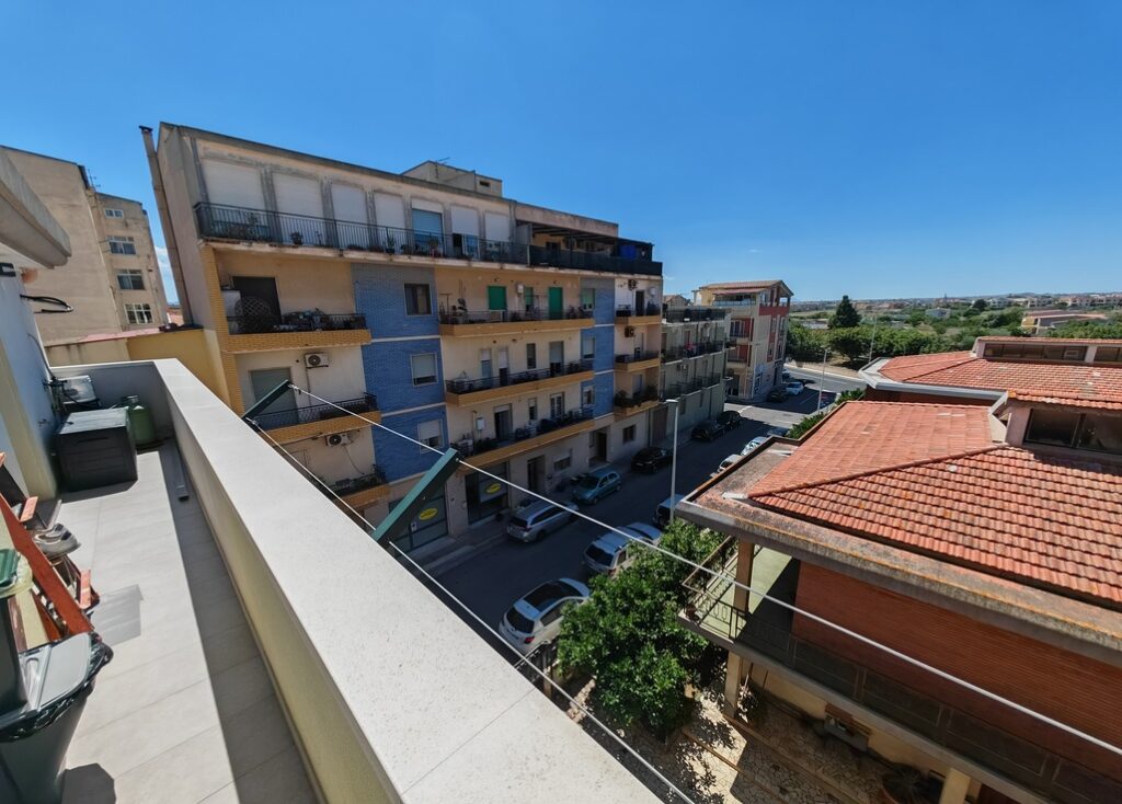 Quartu Sant’Elena – Ultimo piano ristrutturato – immagine 26