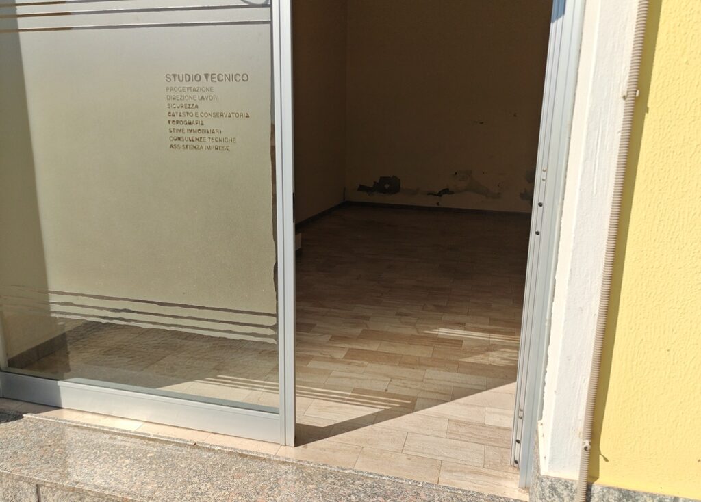 Monastir – Locale con doppia vetrina – immagine 4