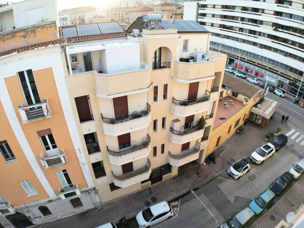Cagliari, San Benedetto – Ultimo piano – immagine 2