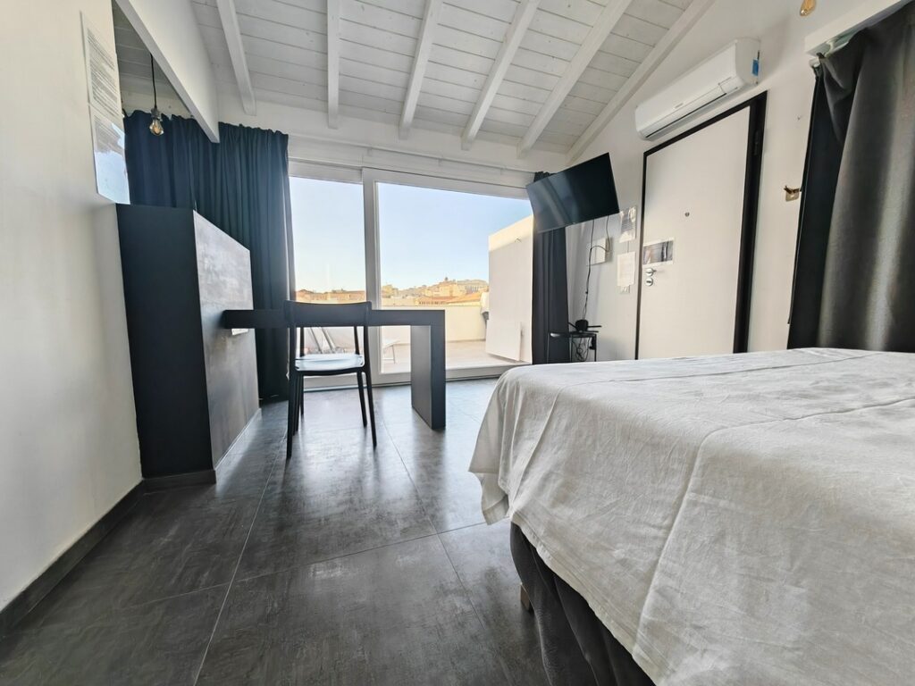 Cagliari, San Benedetto – Ultimo piano – immagine 33