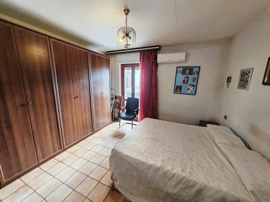 Quartu Sant’Elena, zona Via Turati – Ampio trivano – immagine 10