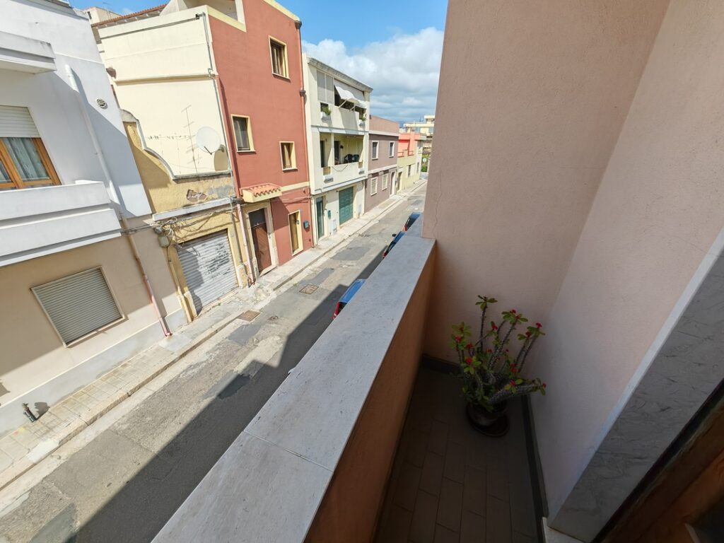 Quartu Sant’Elena centro – Trilocale con terrazza – immagine 6