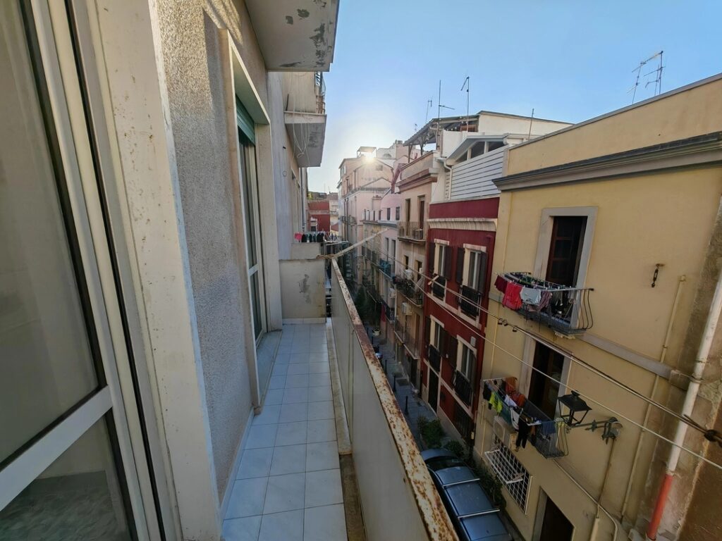 Cagliari – Appartamento con vista Chiesa Santa Eulalia – immagine 2