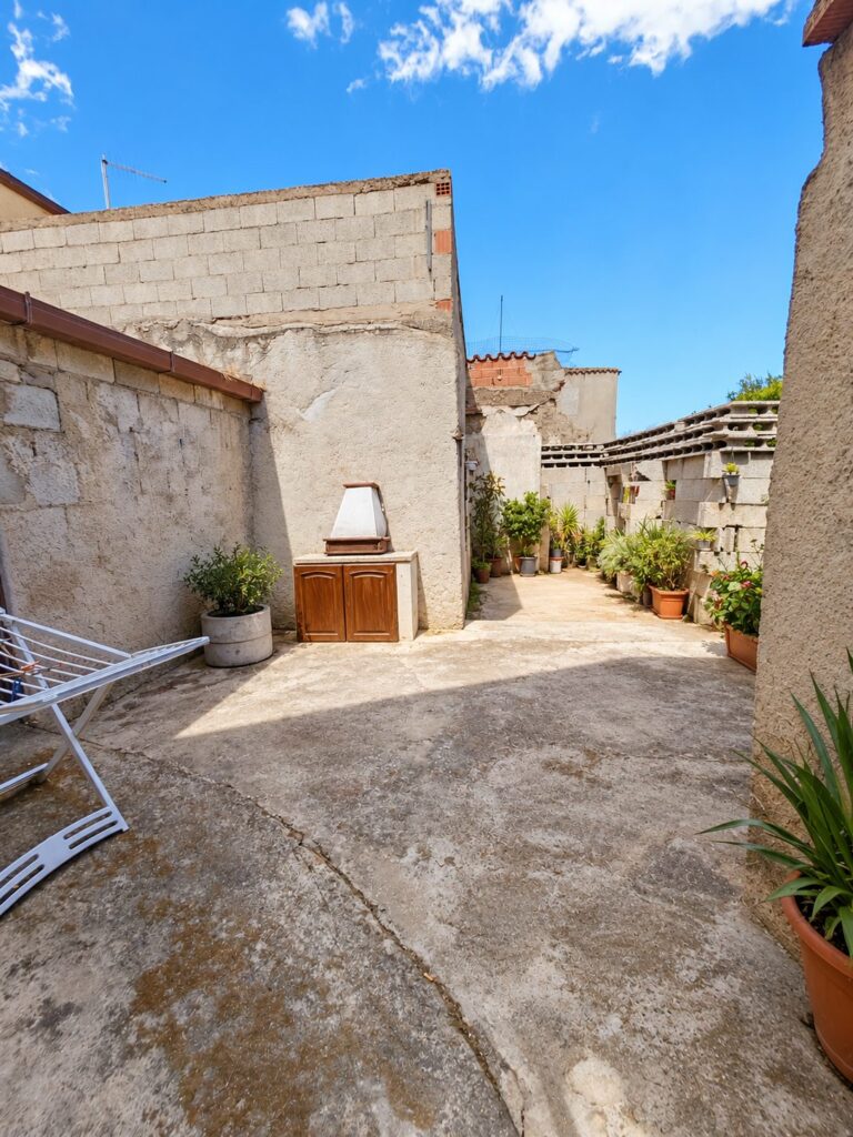 Villaspeciosa – Locale trasformabile in civile abitazione – immagine 9